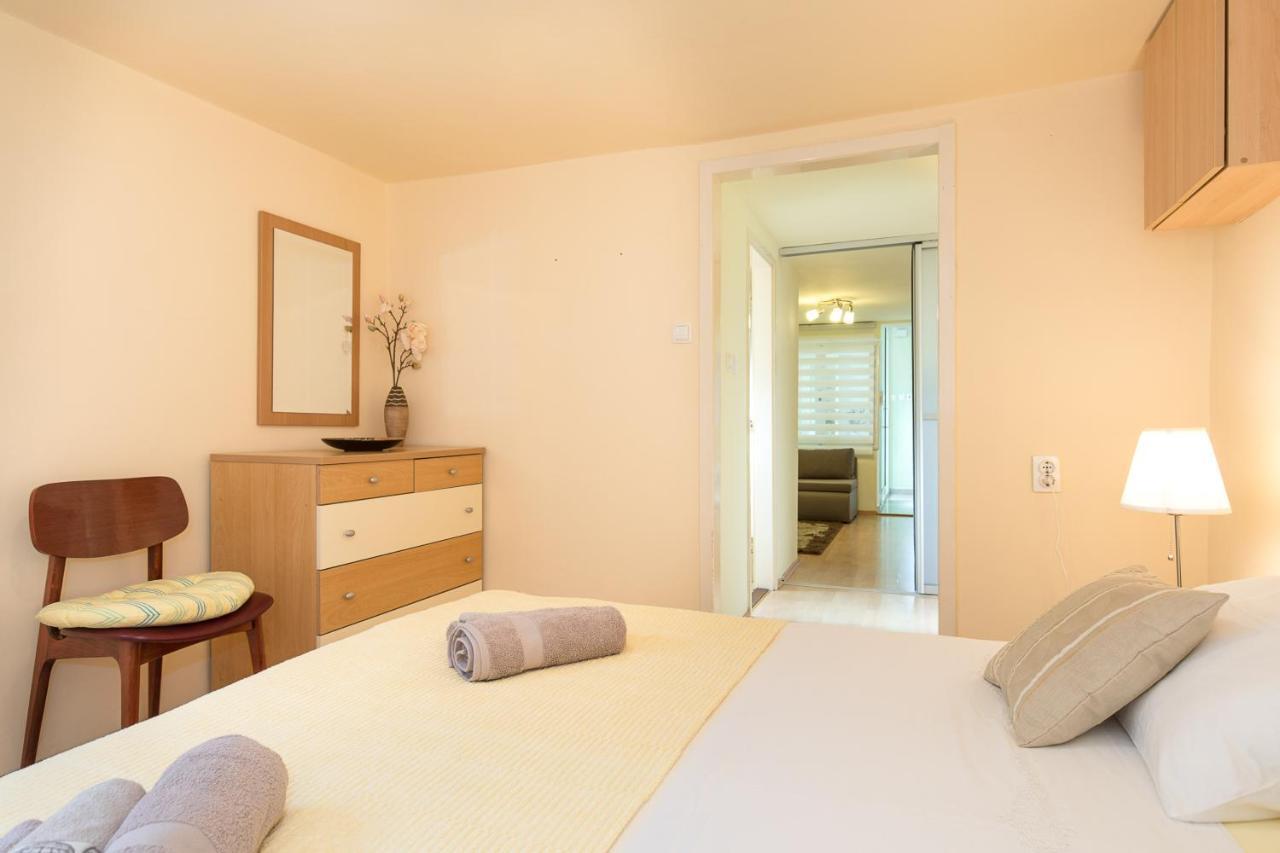 Beach Apartment Крк Экстерьер фото